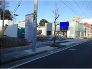 自動車ディーラー